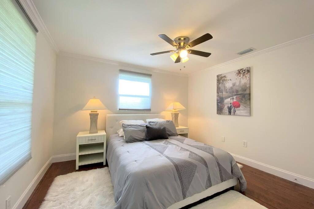 Cheerfull 4/Bed/ 3 Bath / Pool / Best Location North North Naples エクステリア 写真