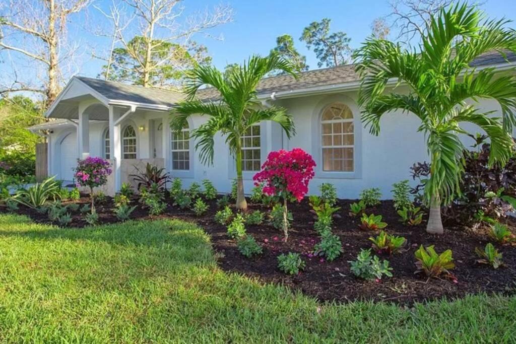 Cheerfull 4/Bed/ 3 Bath / Pool / Best Location North North Naples エクステリア 写真