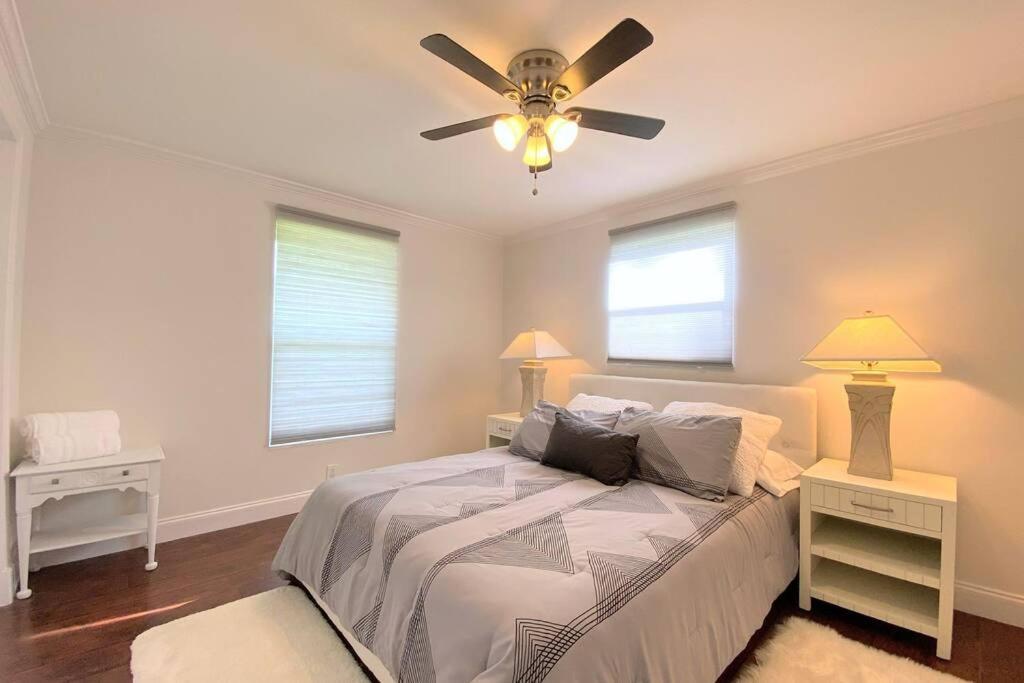 Cheerfull 4/Bed/ 3 Bath / Pool / Best Location North North Naples エクステリア 写真